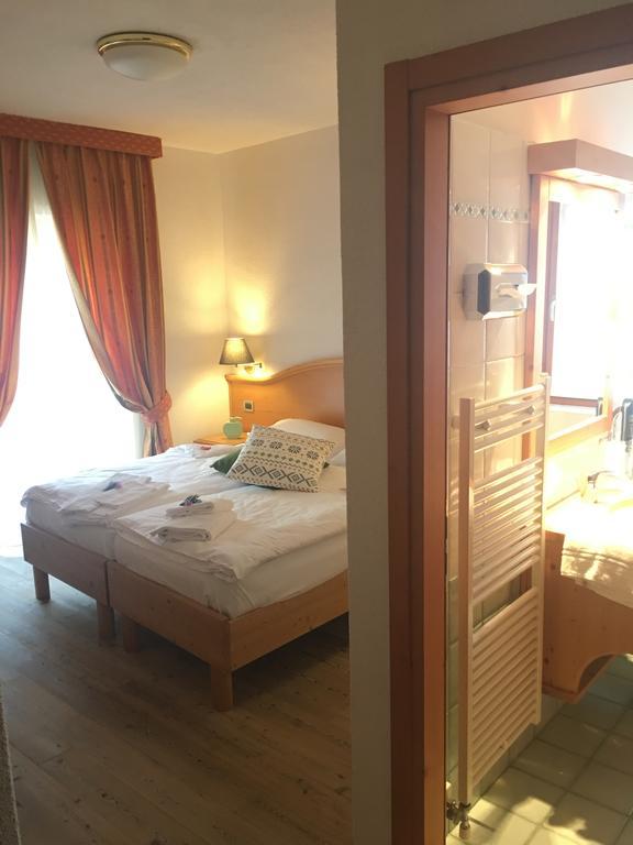 I Tre Magli Hotel Dimaro Kültér fotó