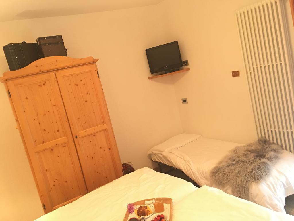 I Tre Magli Hotel Dimaro Kültér fotó