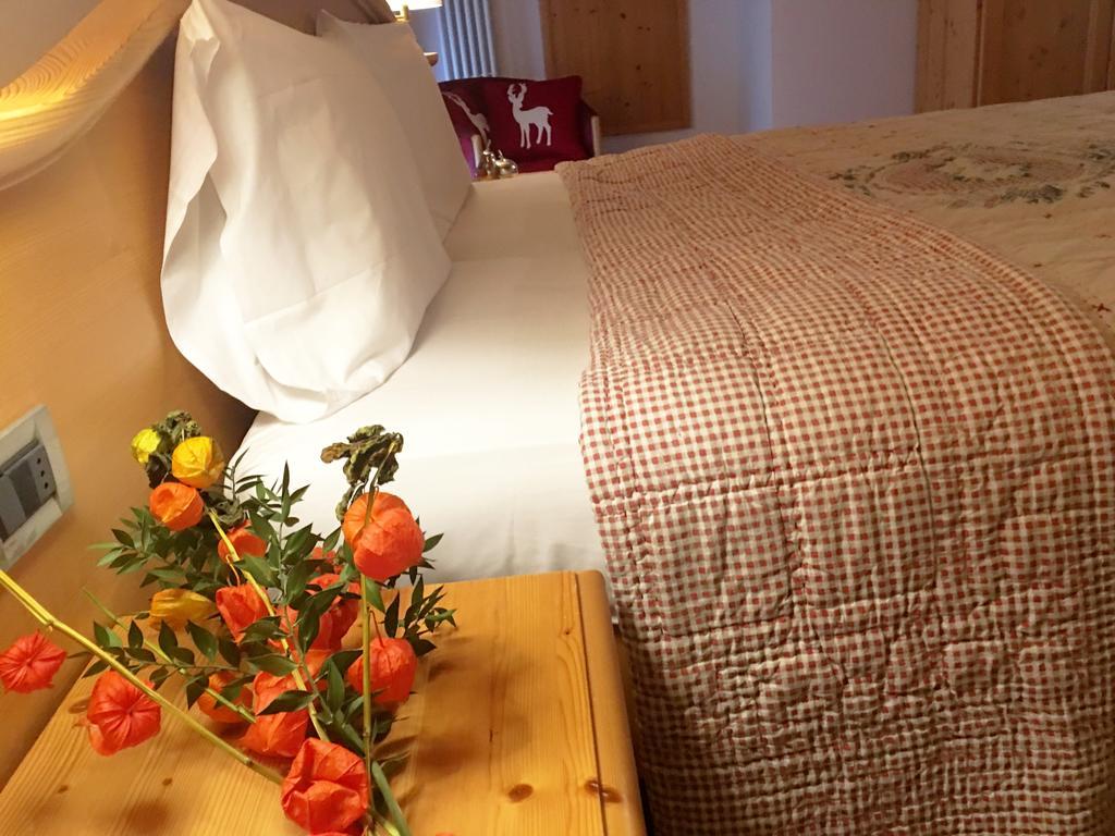 I Tre Magli Hotel Dimaro Kültér fotó