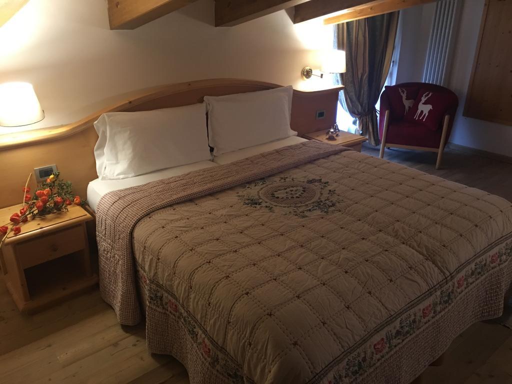 I Tre Magli Hotel Dimaro Kültér fotó