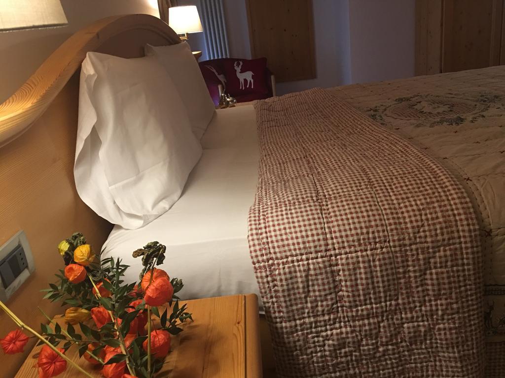 I Tre Magli Hotel Dimaro Kültér fotó
