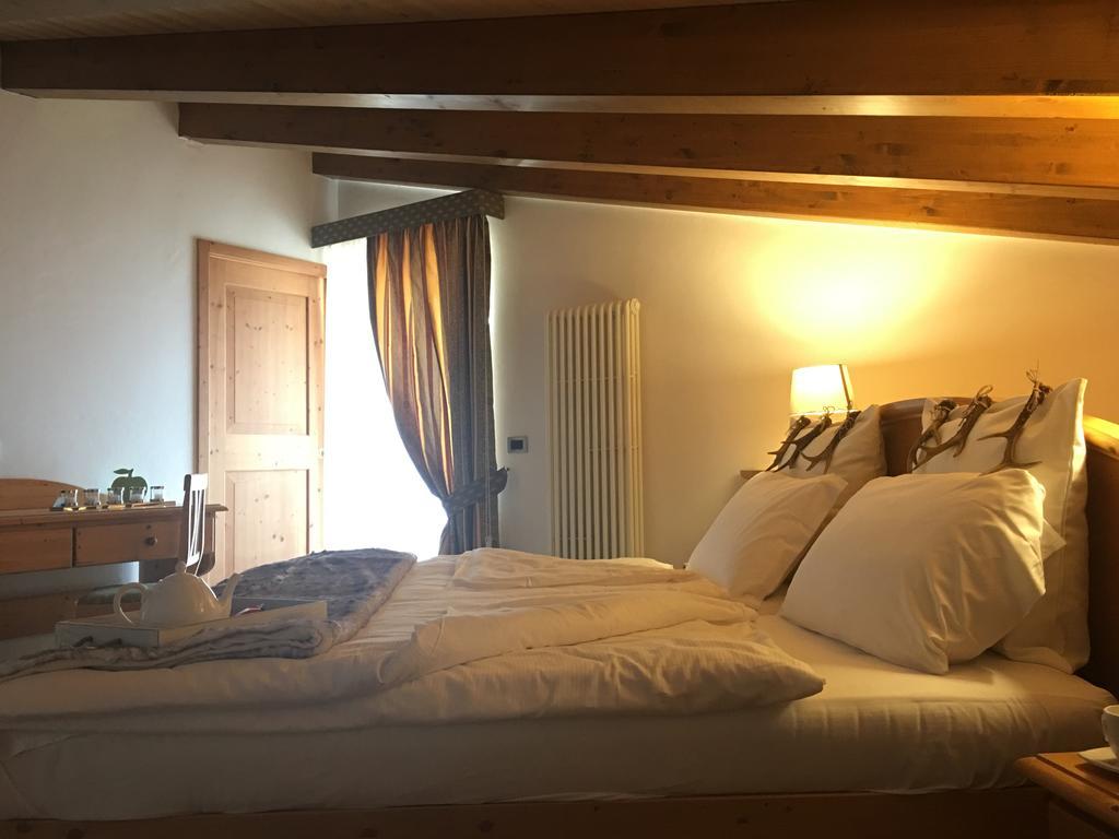 I Tre Magli Hotel Dimaro Kültér fotó